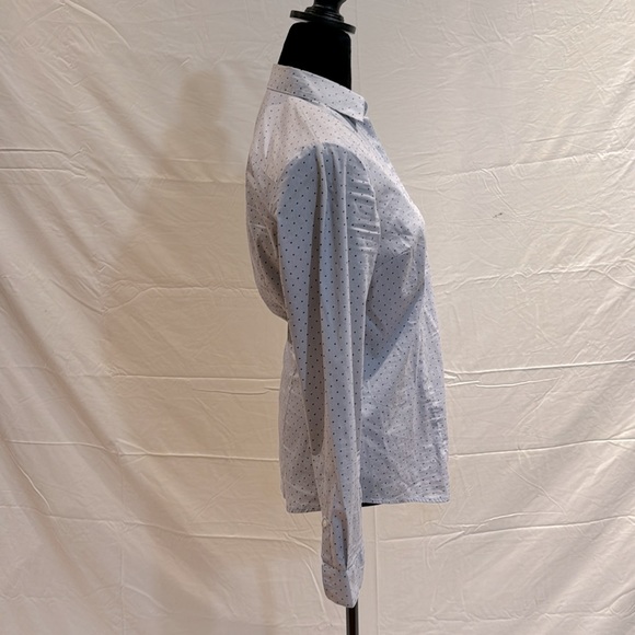 H&M button up blouse - Picture 2 of 6